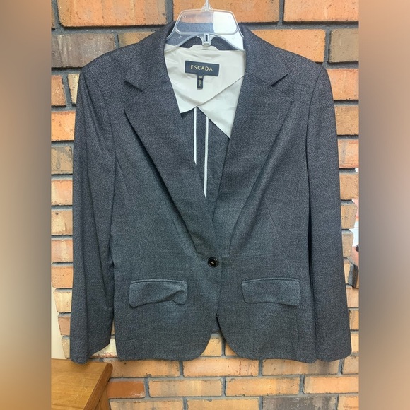 Escada Women's Black Blazer - Picture 1 of 4